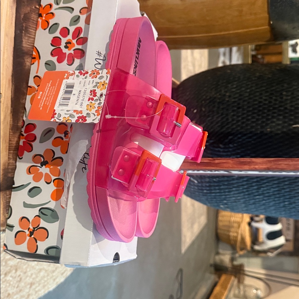 New in  Box - Muk Luks Pink Jelly Double-Buckle Slide Sandals - Picture 7 of 8